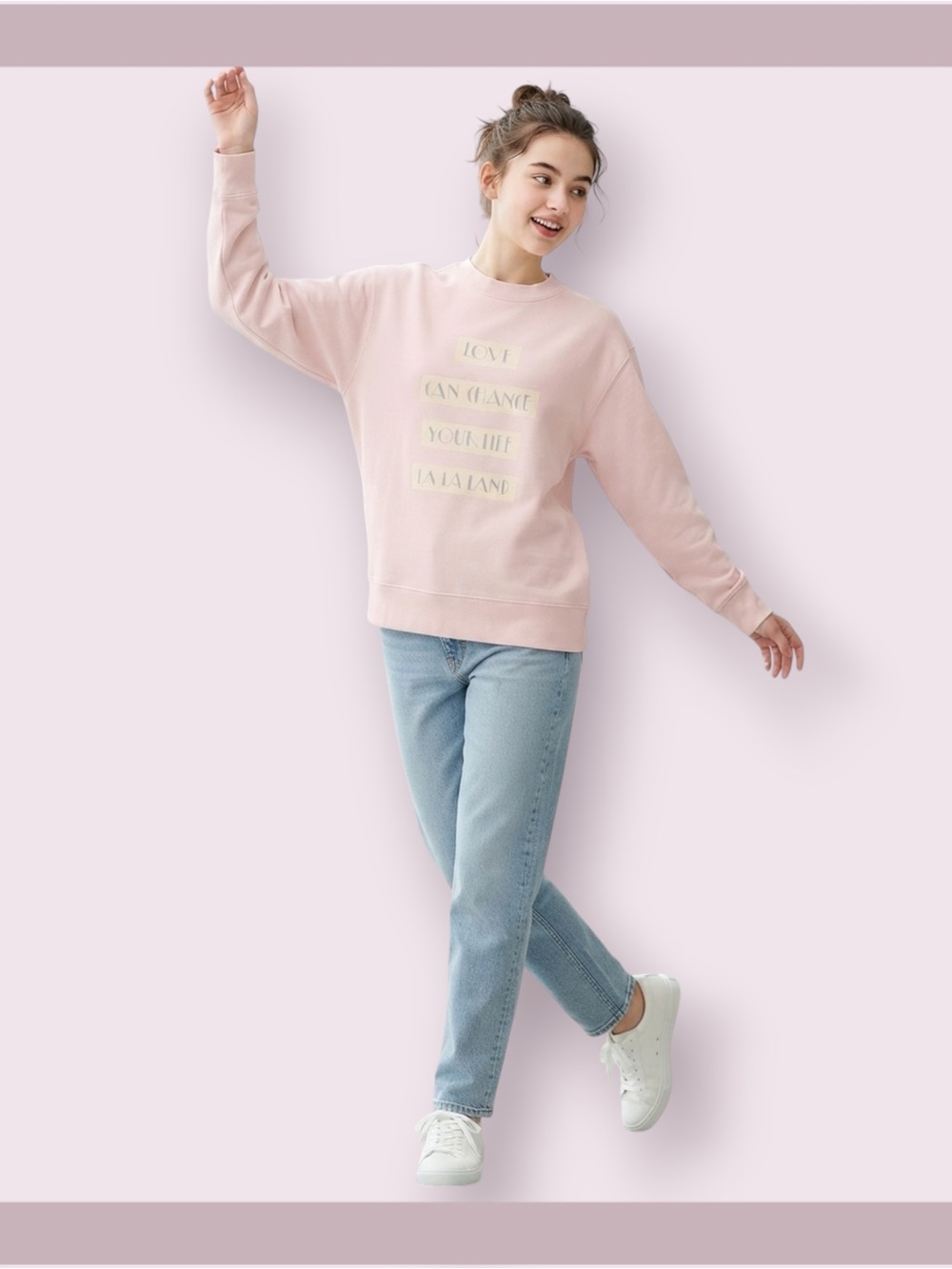 Lionsgate x UNIQLO UT "LOVE CAN CHANGE YOUR LIFE LA LA LAND" Sweatshirt